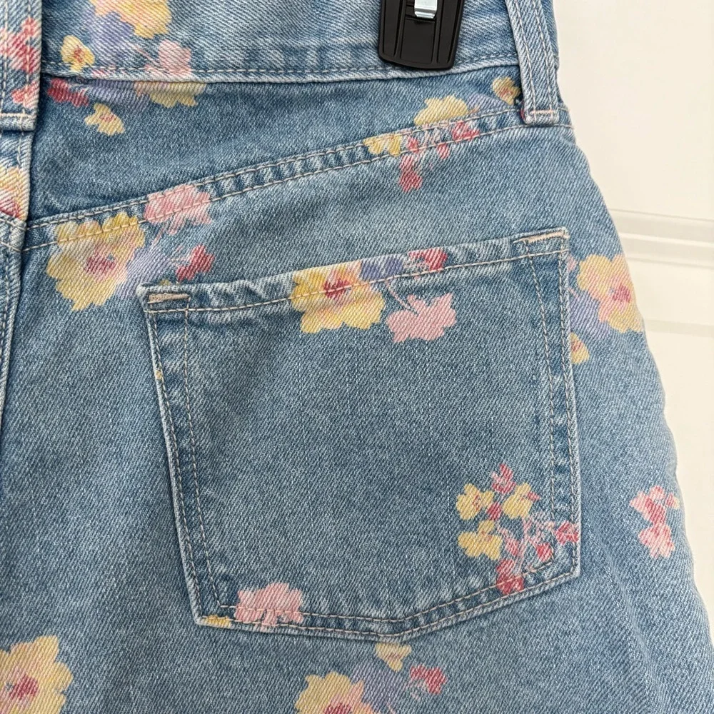 Old Navy Girls Floral Detailed Light Blue Cotton Denim Shorts